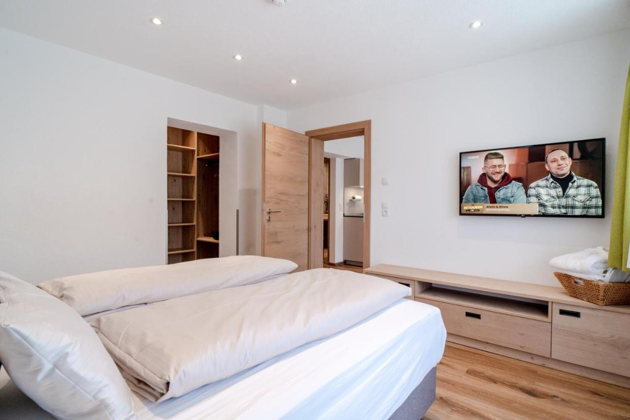 Alpen Gasthof Apartments Hohe Burg 堤林斯 外观 照片